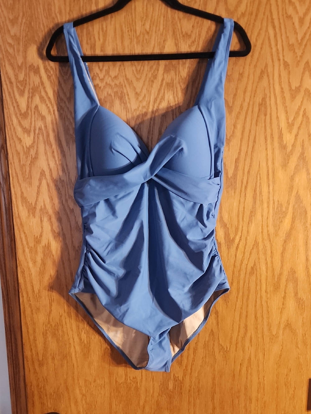 NWT Blue Twist-Front Women's One-Piece Swimsuit, 2x Eomenie